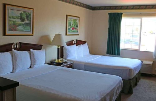 Kelso House | Comfort and Convenience in GuestHouse Kelso Longview! Pets Allowed, Free Parking