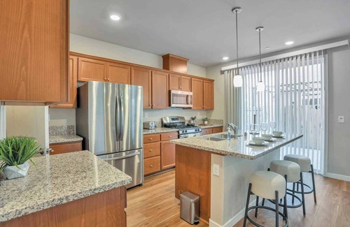 North Natomas House | Comfort and Leisure/3-BD house w/Backyard For Dogs #41982