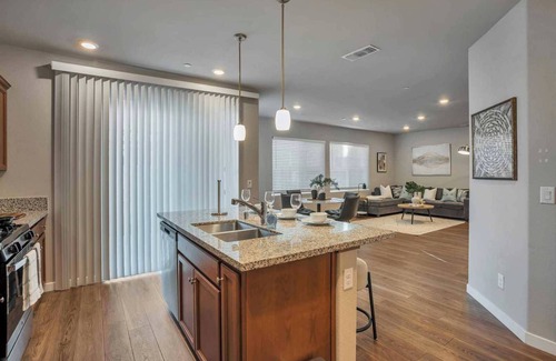 North Natomas House | Comfort and Leisure/3-BD house w/Backyard For Dogs #41982