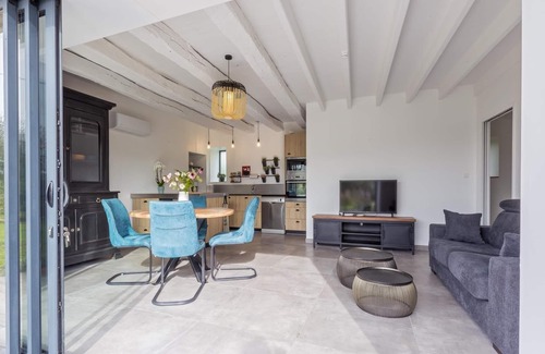 Chef-Boutonne House | Comfort and Nature Cottage