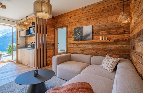 Schonbach Apartment | Comfort and relaxation with sauna and terrace