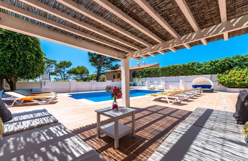 Sant Elm Villa | Comfort by the sea: Villa in San Telmo for 10 guests
