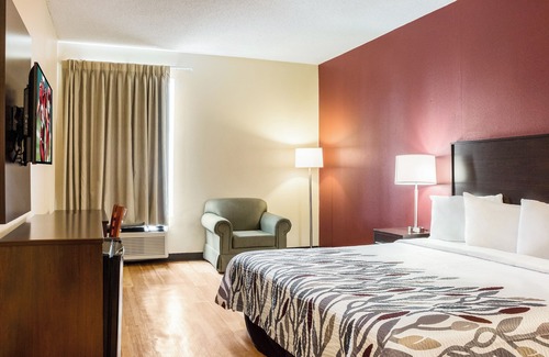 Dumas House | Comfort & Convenience! Pool, Pets Allowed, Near Window on the Plains Museum!