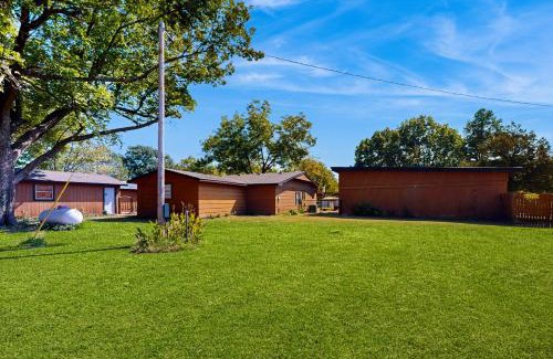 Longtown House | Comfort Cove