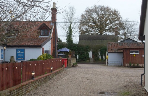 Diss House | Comfort Family Room at the Half Moon Inn