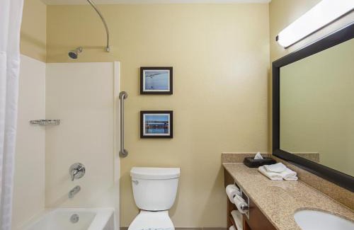 Pacific Hotel | Comfort Inn Arcata