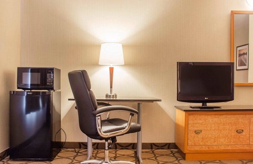 Brantford Hotel | Comfort Inn Brantford