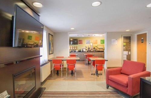 Amherst Hotel | Comfort Inn