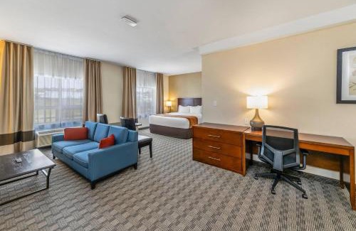 Dawson Creek Hotel | Comfort Inn