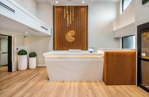 Guelph Hotel | Comfort Inn