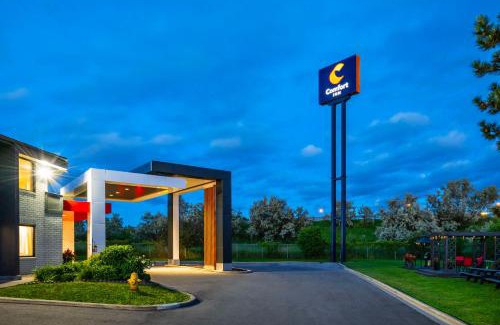 York Regional Municipality Hotel | Comfort Inn
