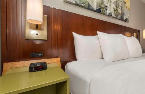 Thunder Bay Hotel | Comfort Inn