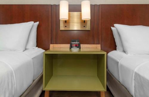 Thunder Bay Hotel | Comfort Inn