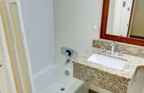 Churchhill Hotel | Comfort Inn Conference Center