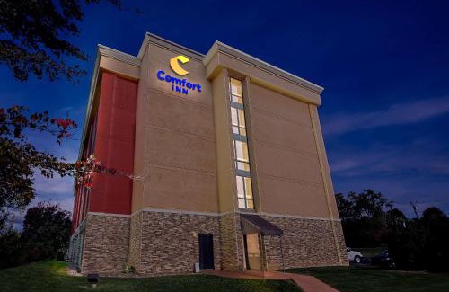 Mars Hotel | Comfort Inn Cranberry Twp