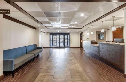 Northwest Dallas Hotel | Comfort Inn Dallas North Love Field Airport