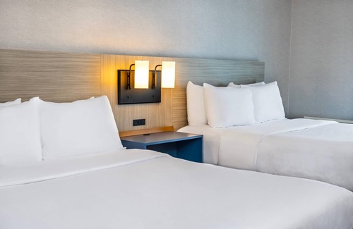 Downtown Gatineau Hotel | Comfort Inn Gatineau