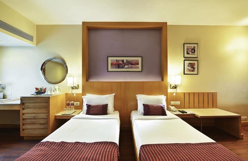 Prabhadevi Hotel | Comfort Inn Heritage
