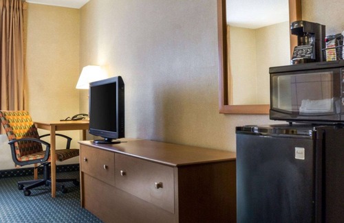 Jamestown Hotel | Comfort Inn Jamestown