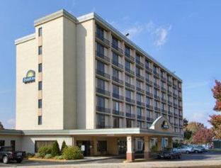 Chester Hotel | Comfort Inn Philadelphia International Airport West