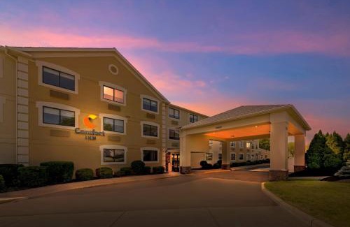 Huron Hotel | Comfort Inn River's Edge