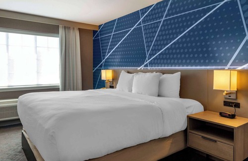 Castleton-on-Hudson Hotel | Comfort Inn & Suites East Greenbush - Albany