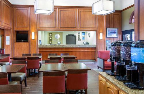 The East Side Hotel | Comfort Inn & Suites San Francisco Airport North