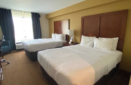Brattleboro Hotel | Comfort Inn & Suites Brattleboro I-91