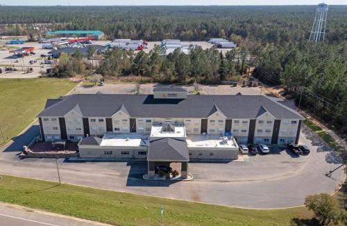 Long Beach Hotel | Comfort Inn & Suites Crystal Inn Sportsplex