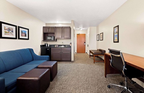 Forsyth Hotel | Comfort Inn & Suites Decatur - Forsyth