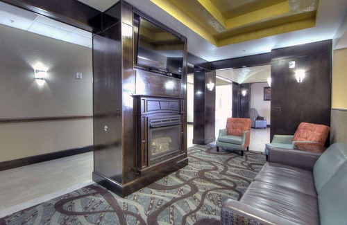 White Settlement Hotel | Comfort Inn & Suites Fort Worth West