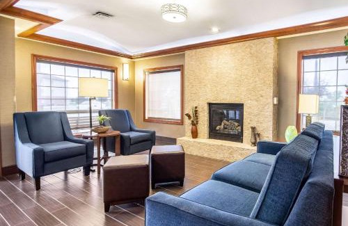 Gillette Hotel | Comfort Inn & Suites Gillette near Campbell Medical Center