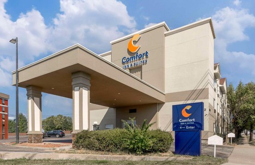 Fairgrounds Hotel | Comfort Inn & Suites Louisville Airport Fair & Expo