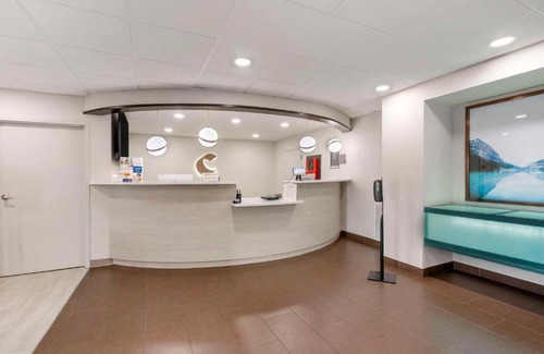 Fairgrounds Hotel | Comfort Inn & Suites Louisville Airport Fair & Expo