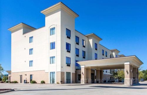 Madisonville Hotel | Comfort Inn & Suites Madisonville
