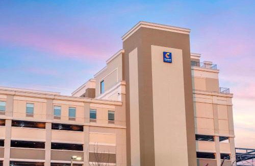 Newark Hotel | Comfort Inn & Suites Newark Liberty International Airport