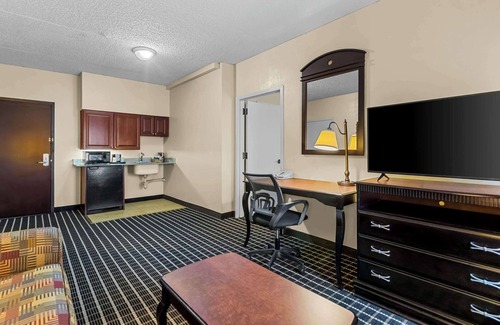 Somerset Hotel | Comfort Inn & Suites Somerset - New Brunswick