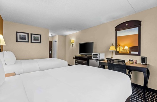 Somerset Hotel | Comfort Inn & Suites Somerset - New Brunswick