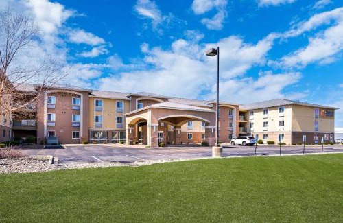 Springfield Hotel | Comfort Inn & Suites Springfield I-55