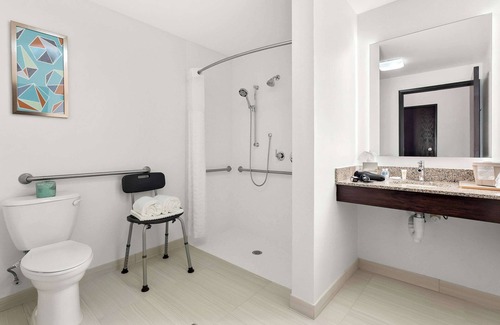 Tunkhannock Hotel | Comfort Inn & Suites Tunkhannock