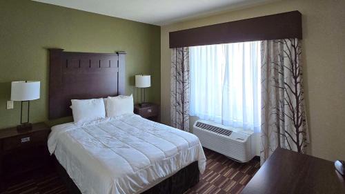 Beeville Hotel | Comfort Inn & Suites