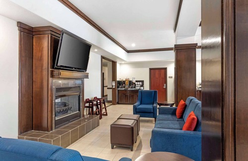 Mexia Hotel | Comfort Inn & Suites