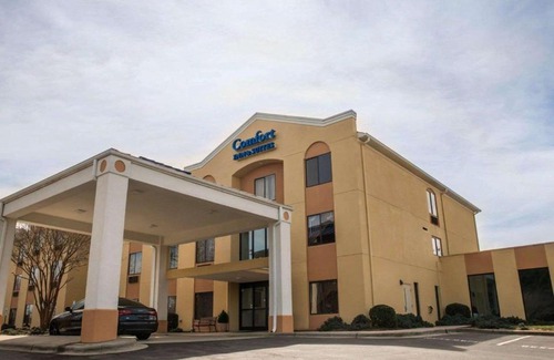 Morganton Hotel | Comfort Inn & Suites
