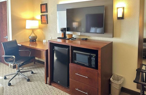 Rogersville Hotel | Comfort Inn & Suites