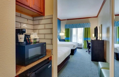 Woodway Hotel | Comfort Inn & Suites