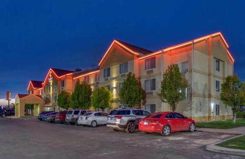 Bountiful Hotel | Comfort Inn & Suites Woods Cross - Salt Lake City North