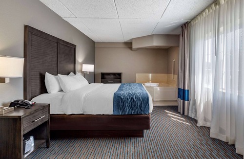 Griswold Hotel | Comfort Inn