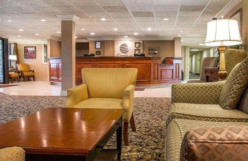 Livonia Hotel | Comfort Inn
