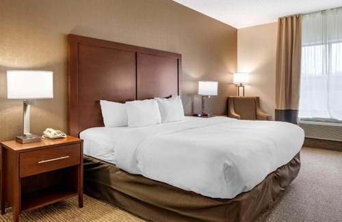 Shively Hotel | Comfort Inn