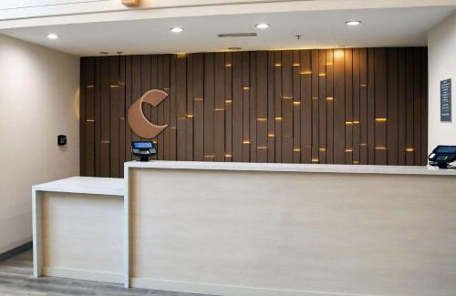 Village of Germantown Hotel | Comfort Inn & Suites NW Milwaukee